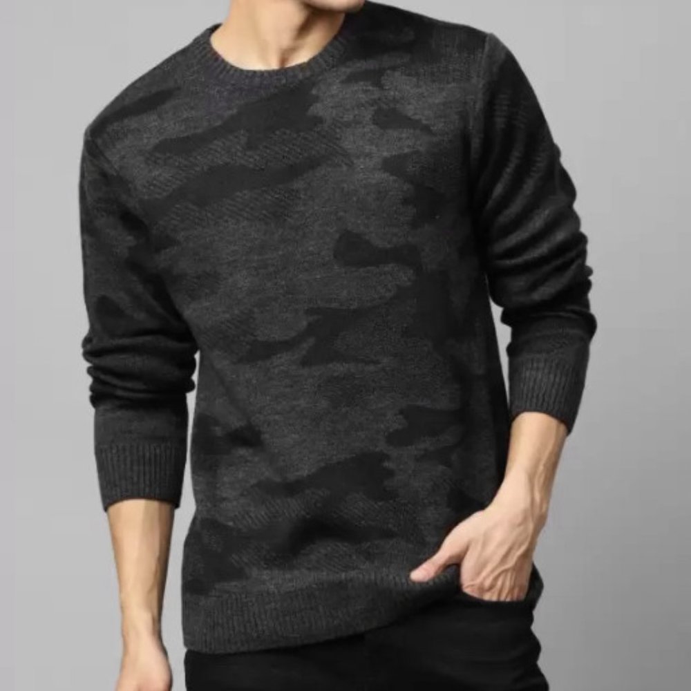 Vintage 90s Greyscale Army Camo Knit Sweater - XS